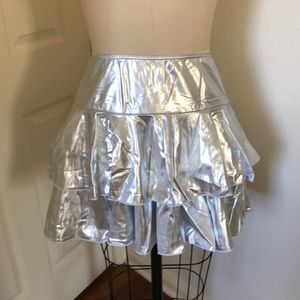Shiny silver spandex ruffle skirt, never worn